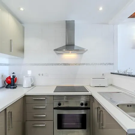 #326 Vista Mar By Holidays * Albufeira